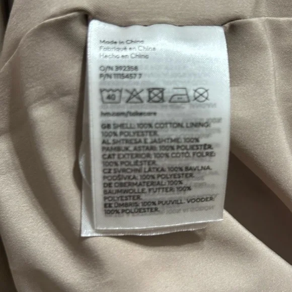 Classic Tan Double-Breasted Women's Trench Coat H&M XS light weight old money - Picture 6 of 6